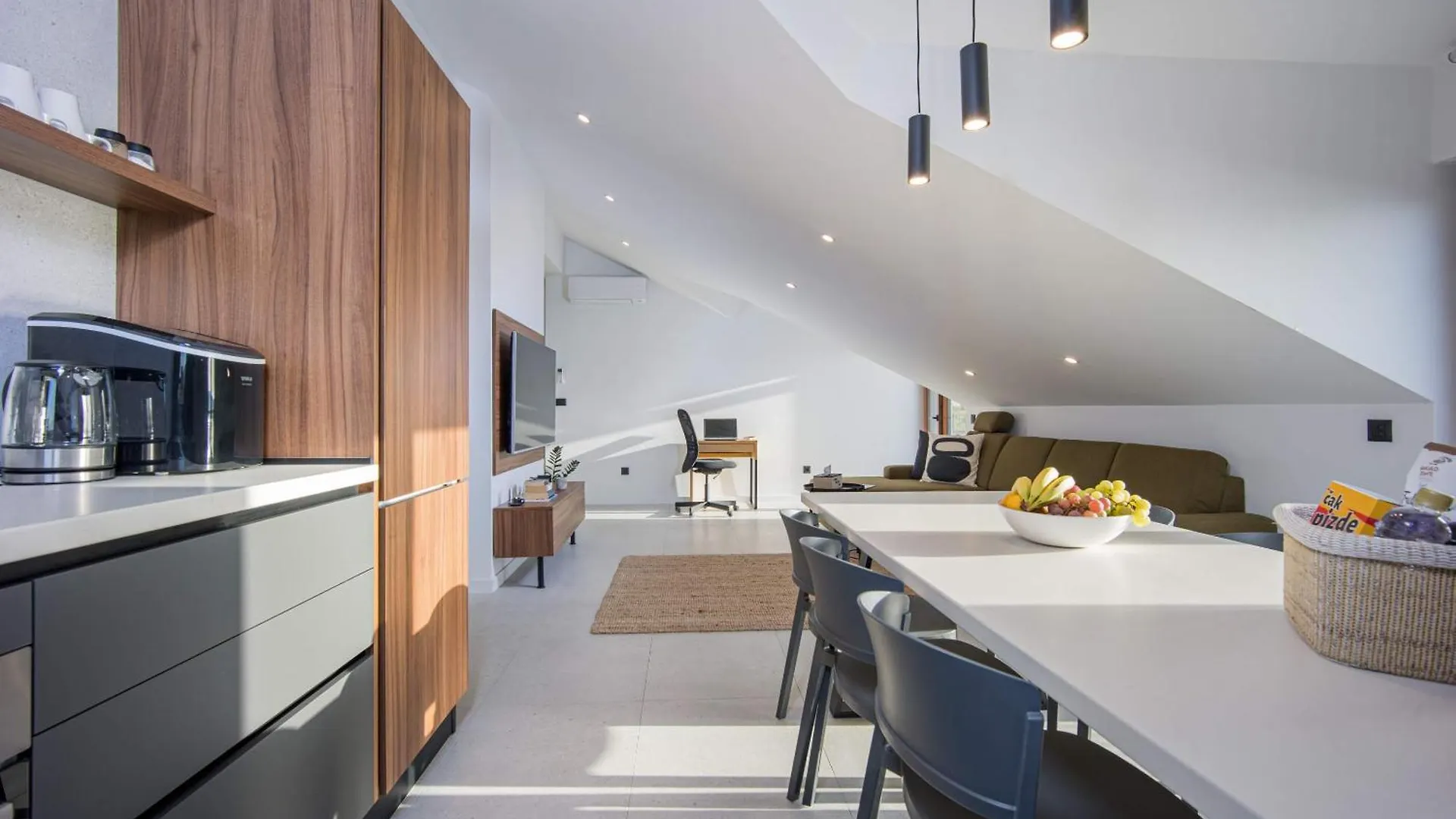 Διαμέρισμα Oleander Urban Suites, High-Speed Internet, Beach At 250, Pet Friendly Τρογκίρ
